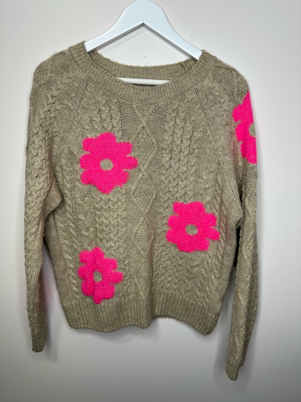Anthropologie Beige Cable-Knit Sweater with Hot Pink Flower Appliqués large
